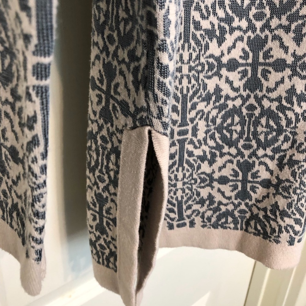 Sigrid Olson Signature Navy & Cream Tunic - image 3